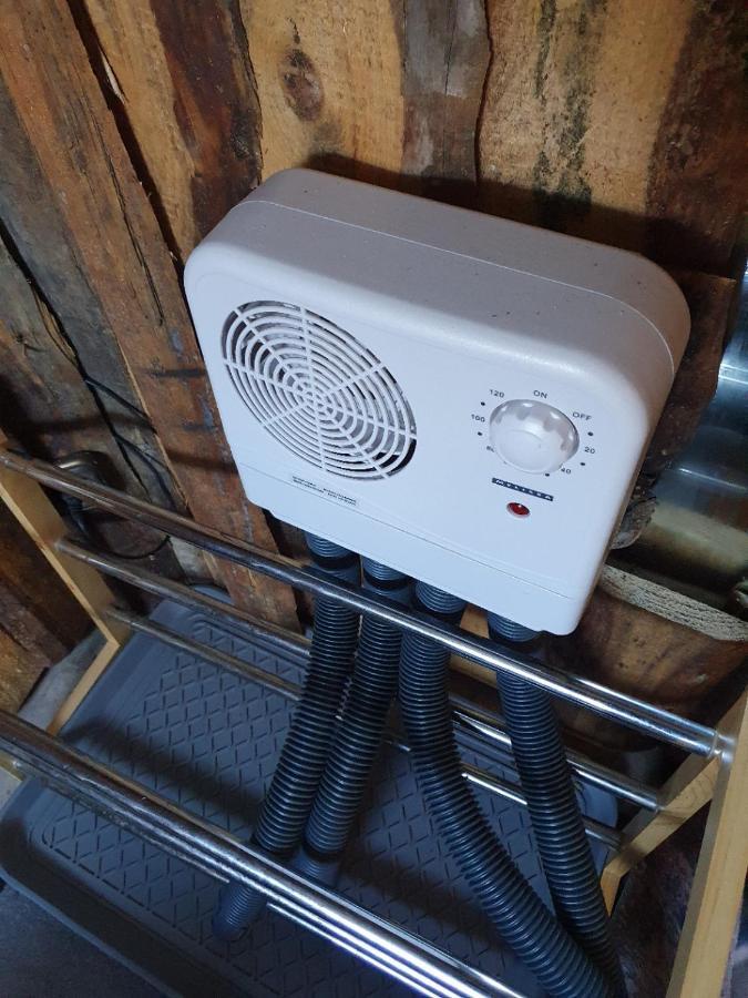 Ferienwohnung Tiroler Auszeit & Whirlpool Höfen Kültér fotó
